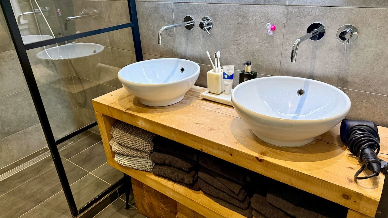 Gemeubileerd huis met tuin in Bezuidenhout - Afbeelding 19