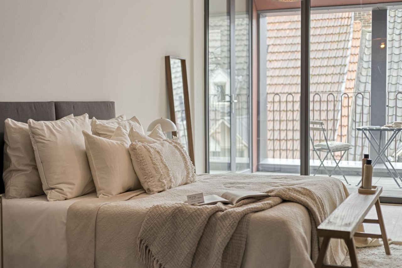 Modern living in the iconic Inde Lanscroon - Image 29