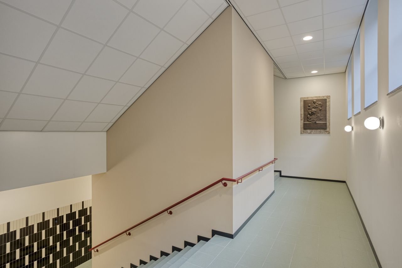 Modern living in the iconic Inde Lanscroon - Image 9