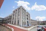 Modern apartment on the Groene Loper - Image 3