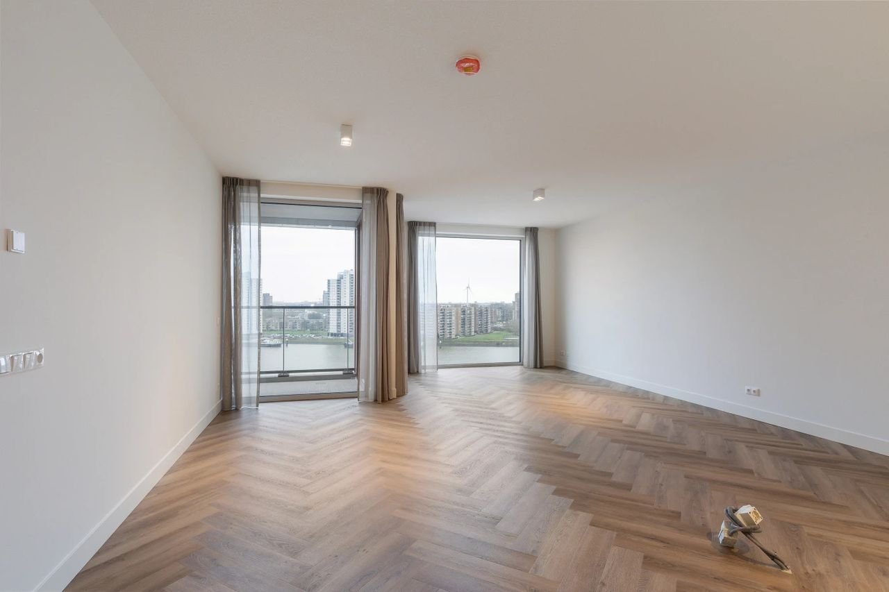 Nieuwbouw aan de Maas met skyline zicht - Afbeelding 4