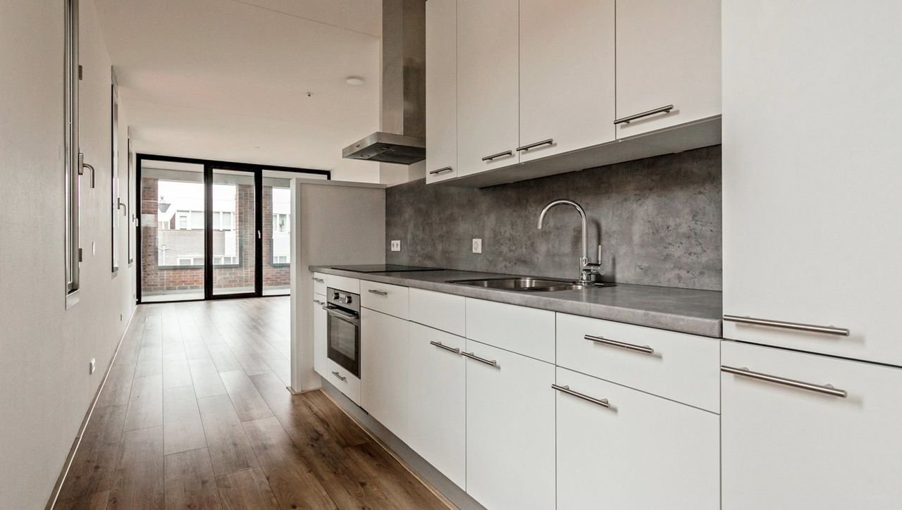 Royaal appartement bij station Breda - Afbeelding 1