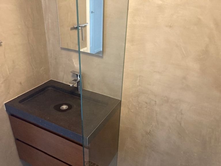 105m² wonen met eigen tuin en parkeren - Afbeelding 13