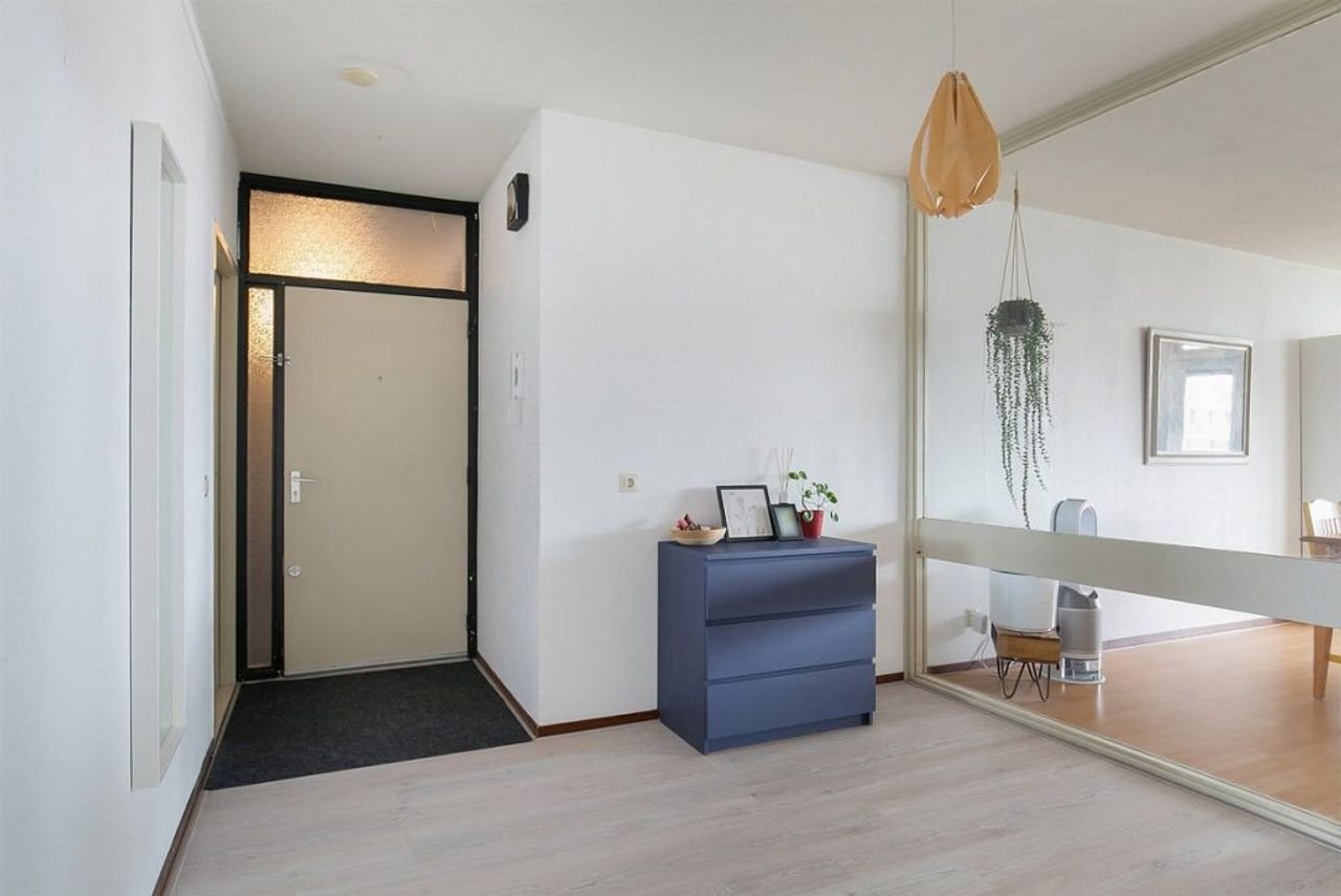 Spacious apartment (100m²) in Stratum - Image 3