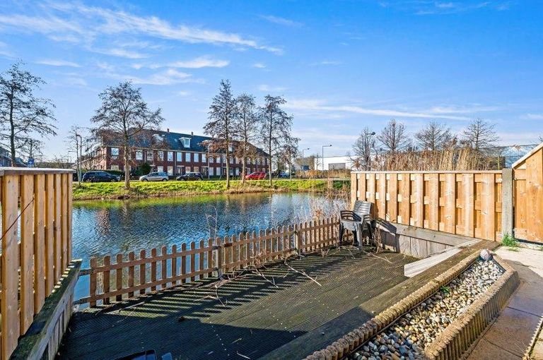 Woning aan water met 4 slaapkamers - Afbeelding 24