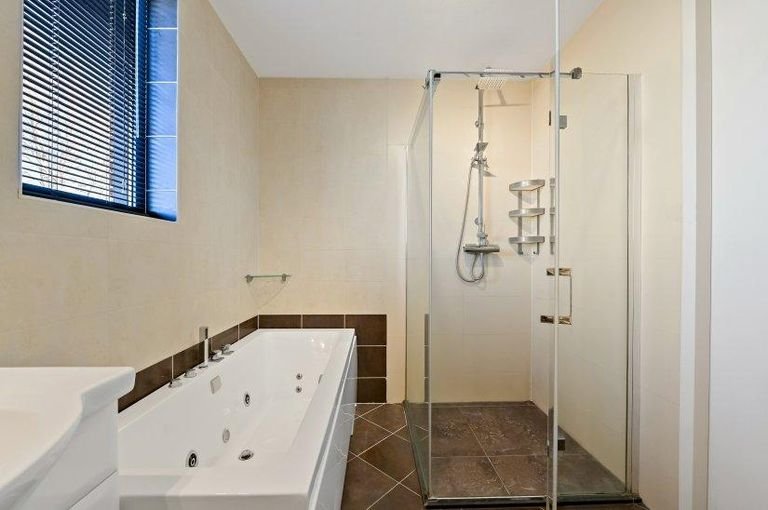 Woning aan water met 4 slaapkamers - Afbeelding 12