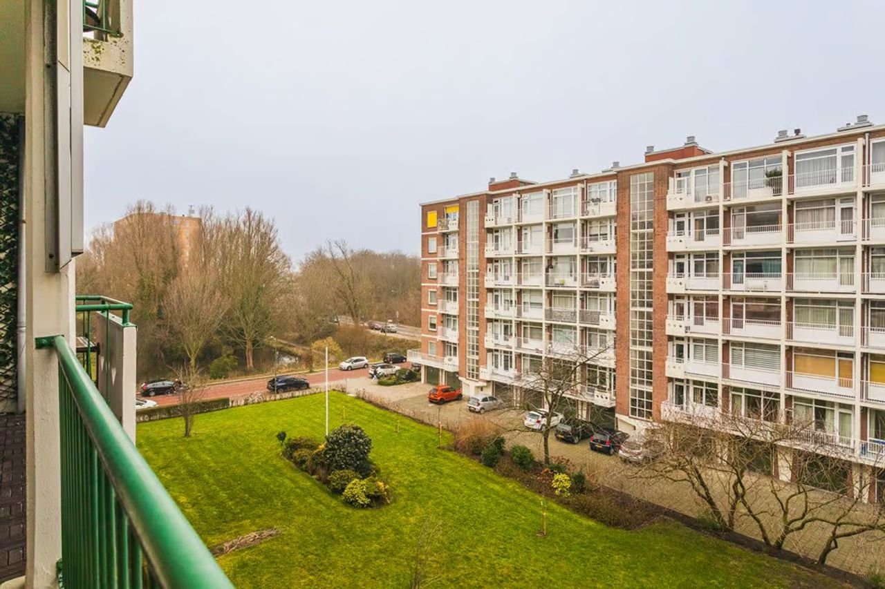 Spacious 4-room apartment near the sea - Image 7