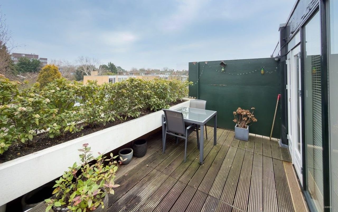 Lichte topetage met zonnig terras - Afbeelding 19