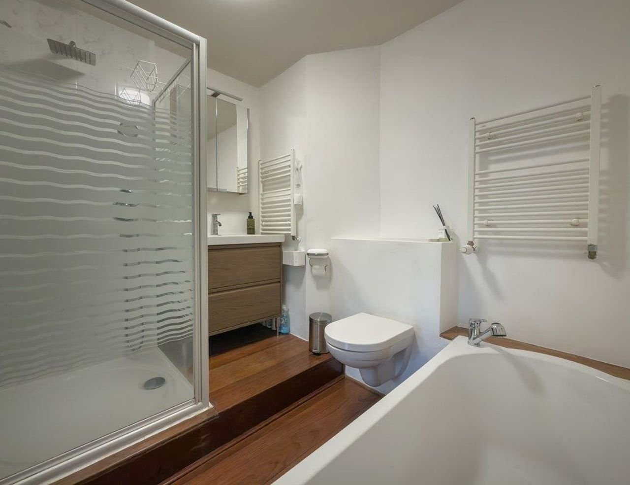 Lichte topetage met zonnig terras - Afbeelding 15