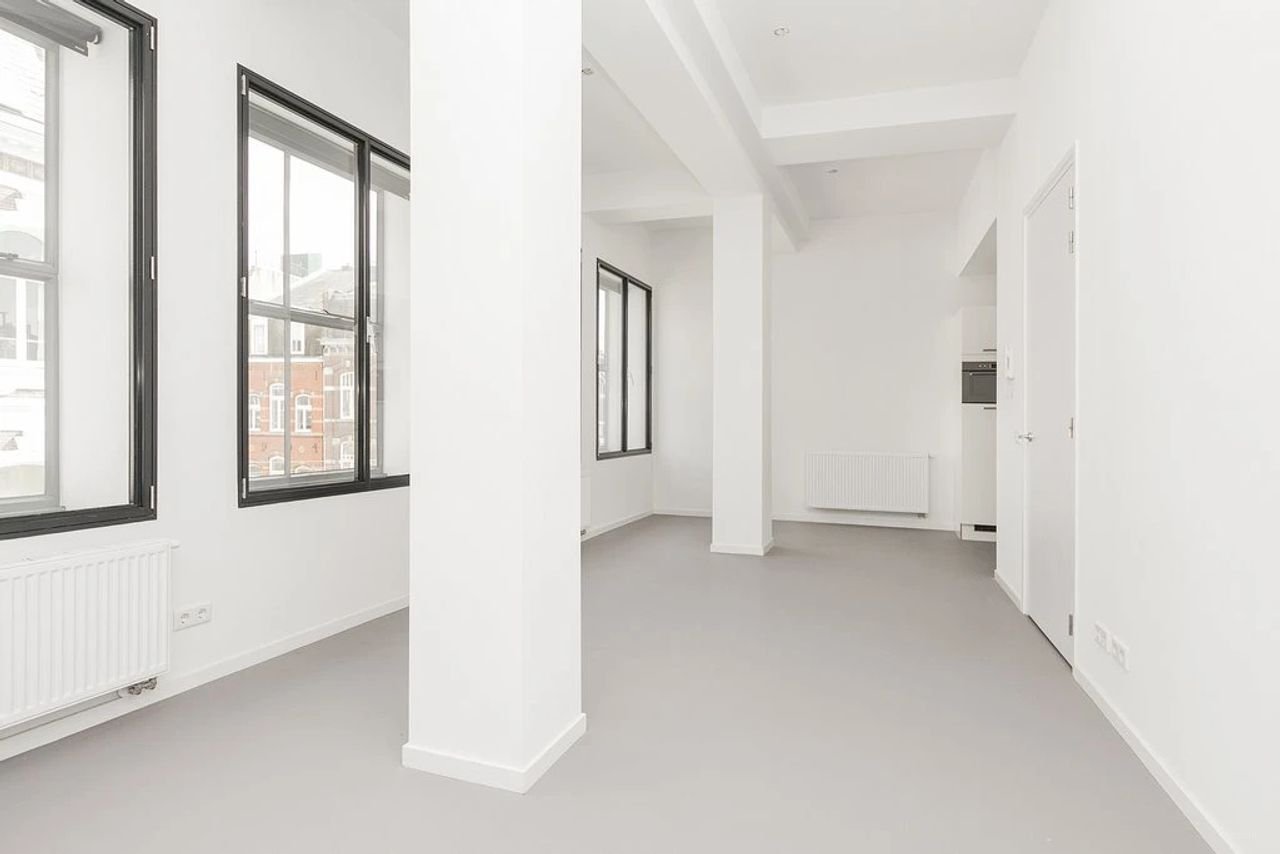 Moderne studio van 58 m² in hartje Wyck - Afbeelding 3