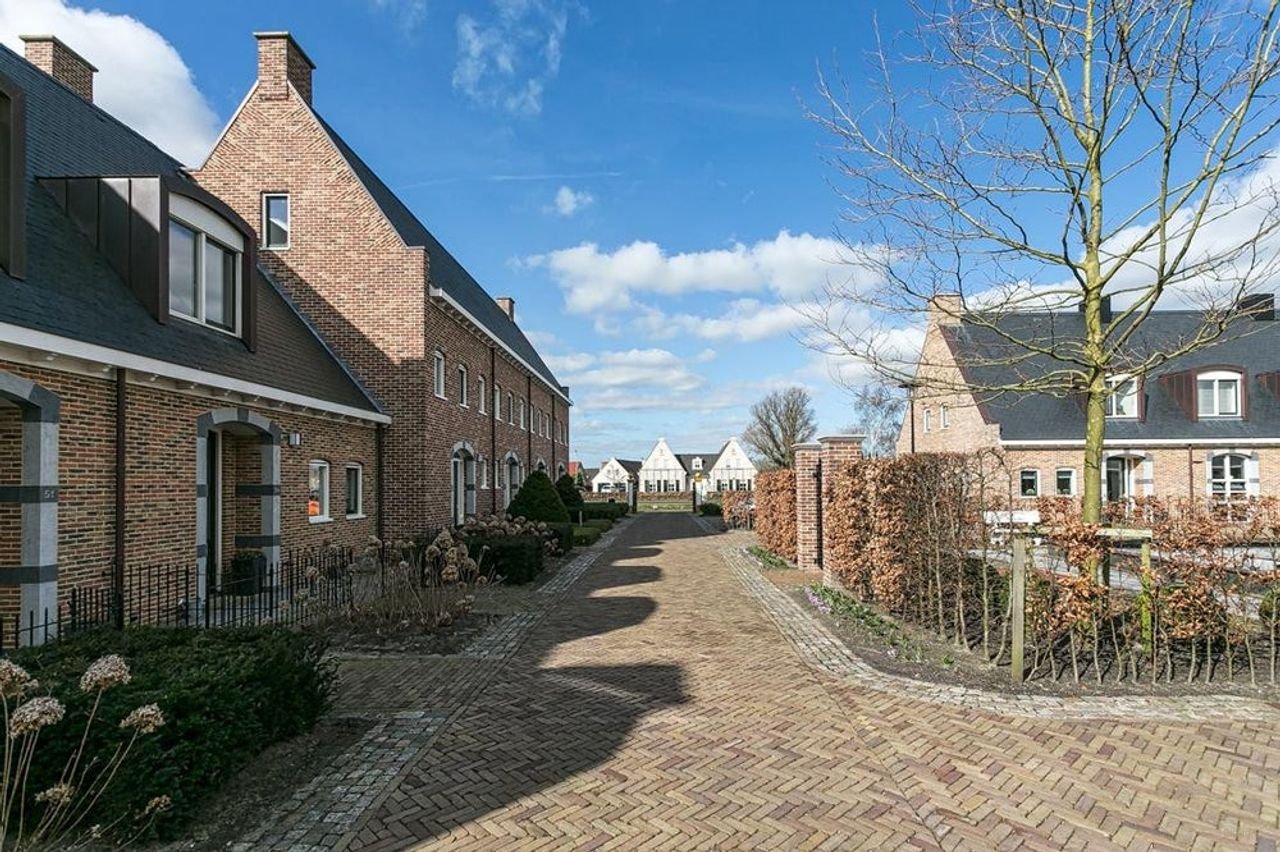 Royaal herenhuis van 174 m² in Leek - Afbeelding 1