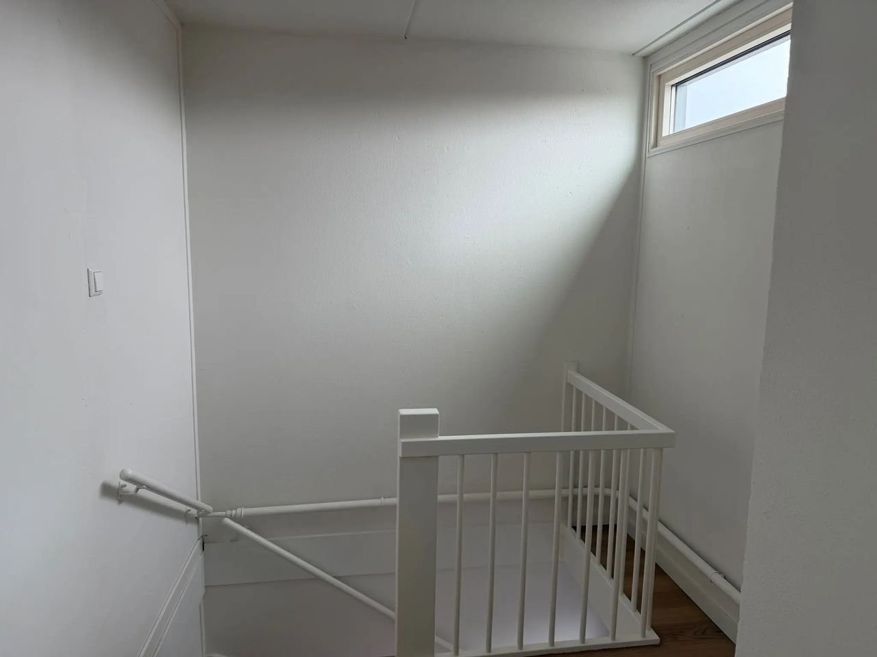 Gerenoveerd huis met eigen parkeerplek - Afbeelding 22