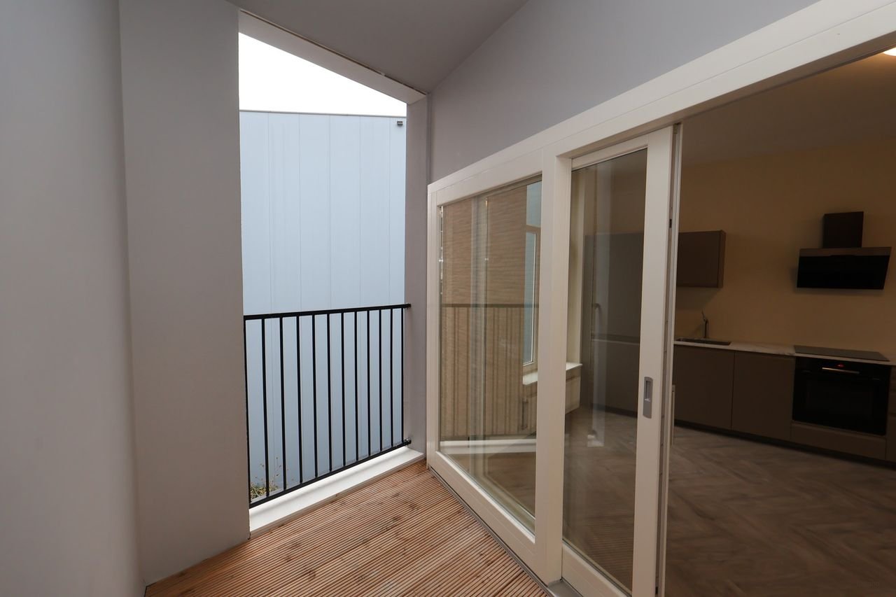 Gerenoveerd bovenhuis met terras en label A - Afbeelding 7