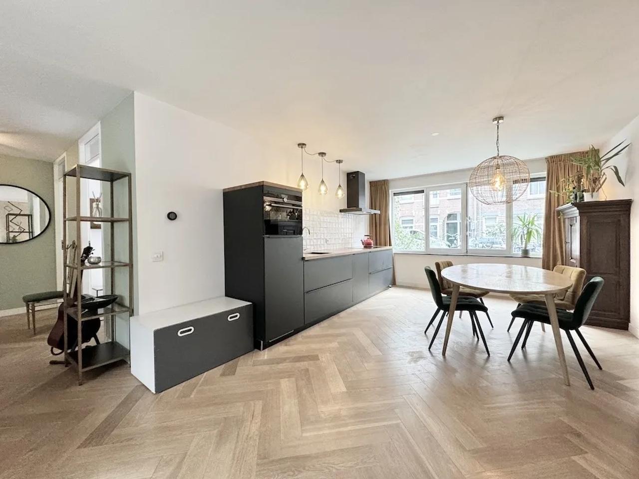 Private Garden and Garden House in Amsterdam Oud-West - Image 7