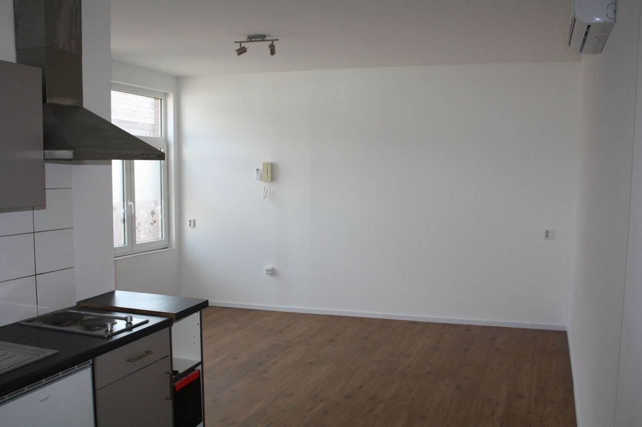 Compacte studio om de hoek van station Sittard - Afbeelding 2