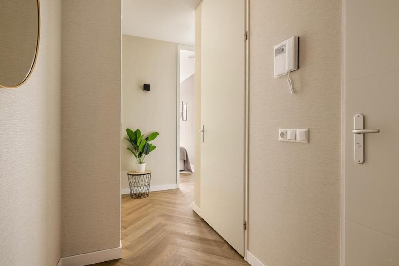 Turn-key apartment in Hyde Park - Image 5