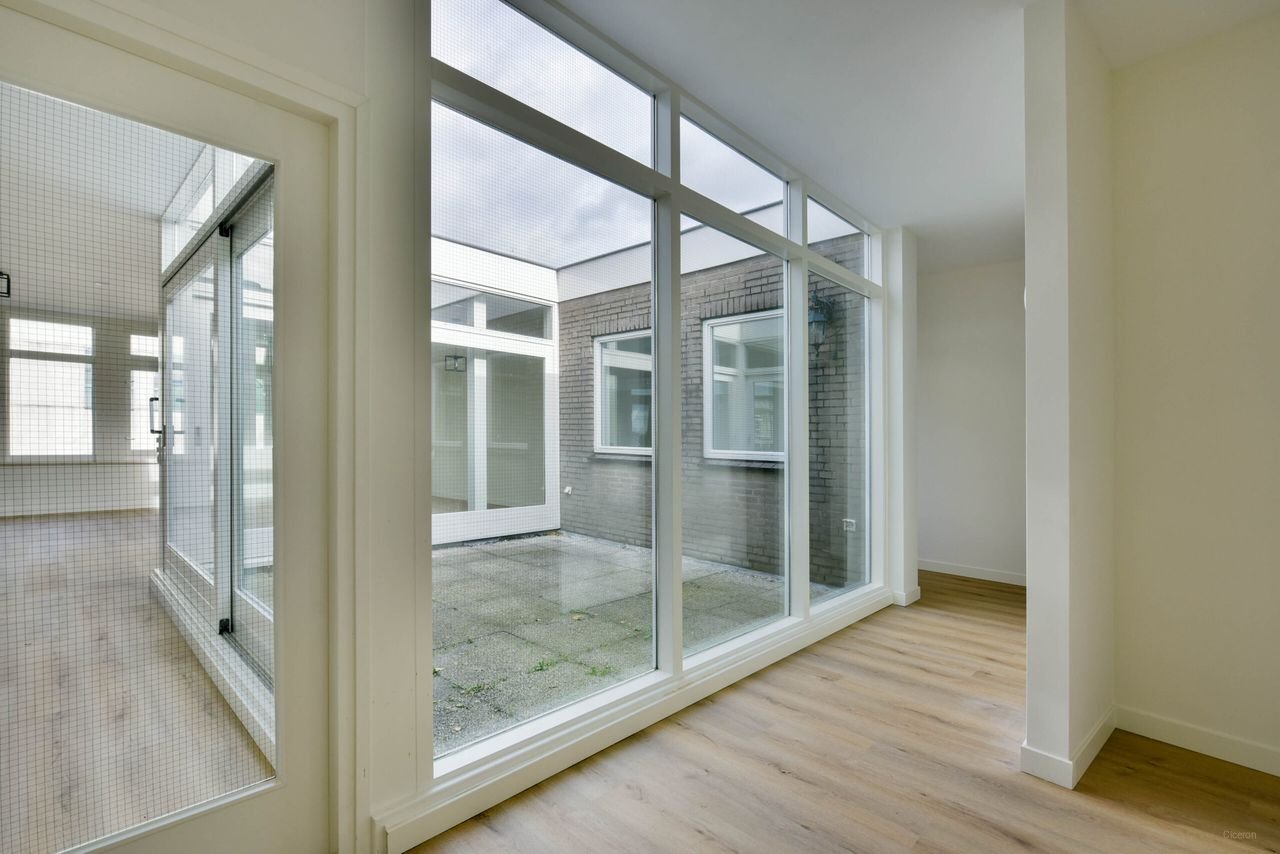 170m² Penthouse in the center of Uithoorn - Image 10