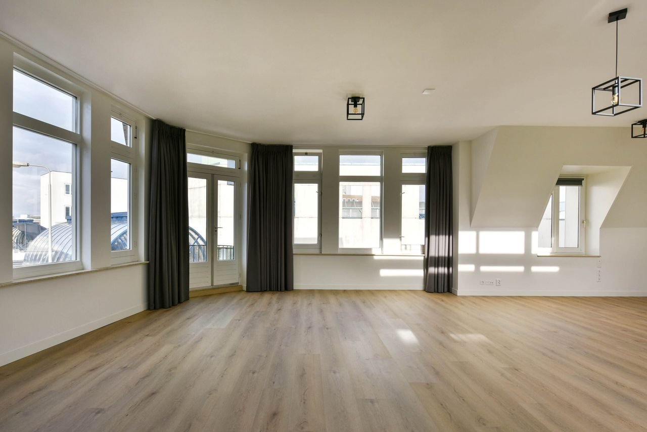 170m² Penthouse in the center of Uithoorn - Image 5