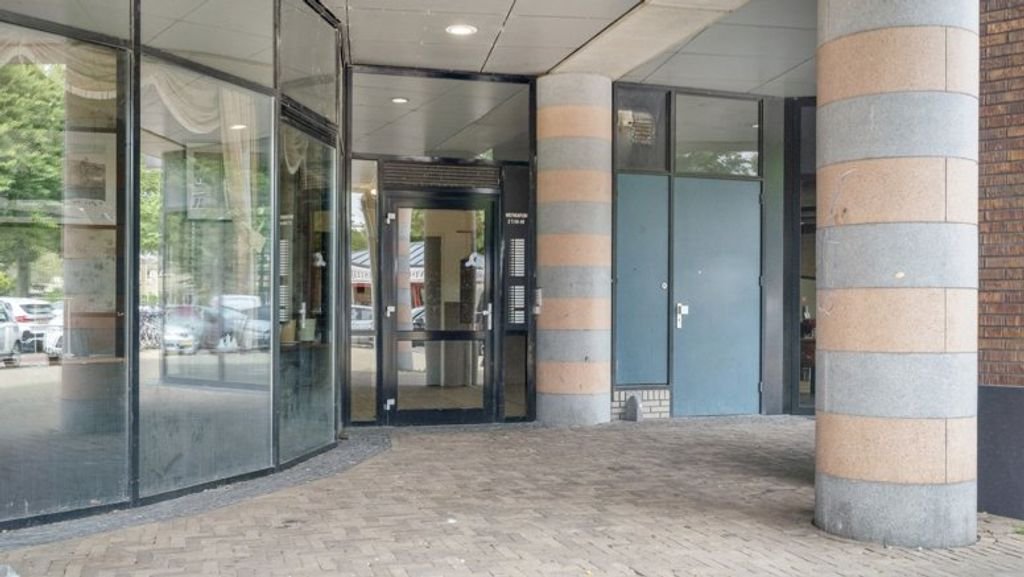 Spacious apartment (97 m²) in Westwijk - Image 2