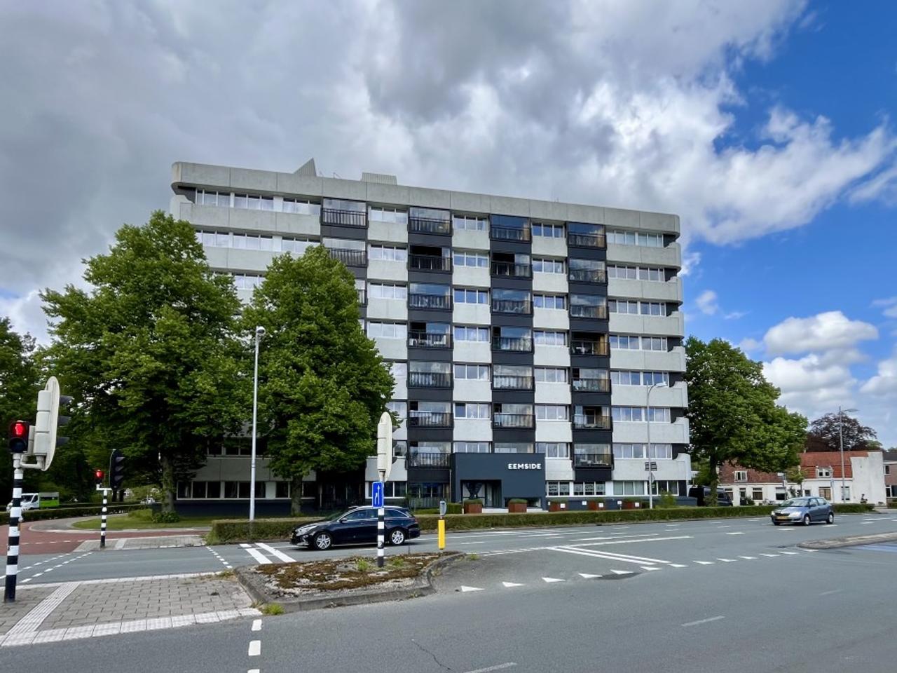 56m² appartement met balkon en gym aan de Hogeweg - Afbeelding 1