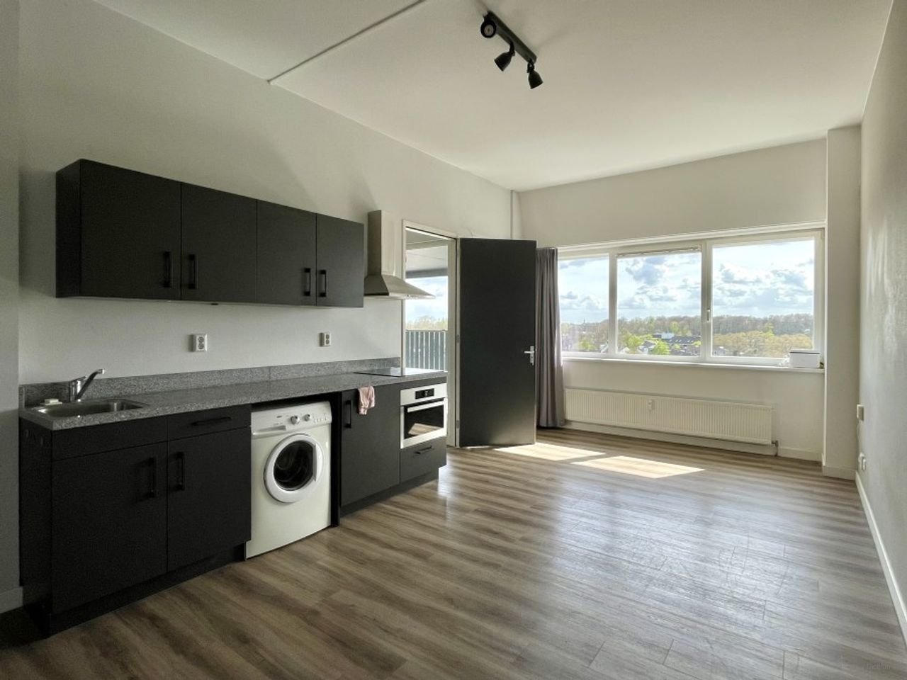 2-kamer appartement met balkon en gym in Amersfoort - Afbeelding 3