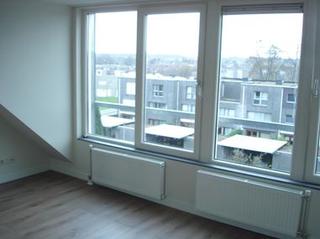 Bright Studio Near Maastricht Station - Image 7