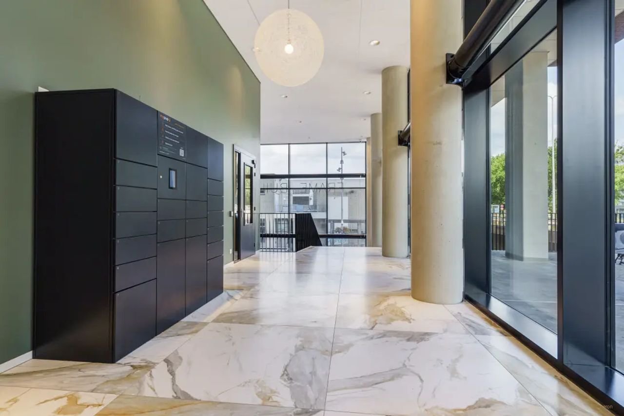 Energiezuinige studio op Bijlmerplein - Afbeelding 4