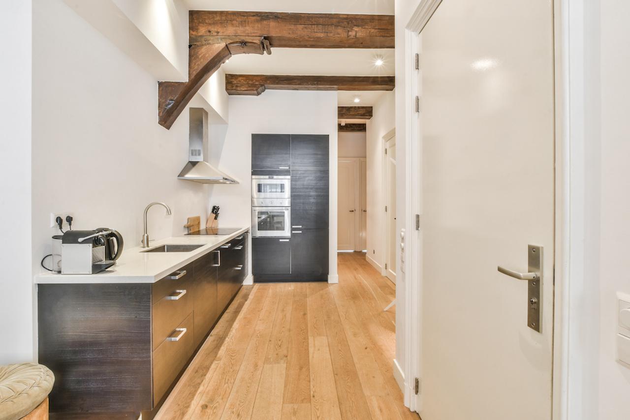 72 m² appartement met balkon in centrum - Afbeelding 8