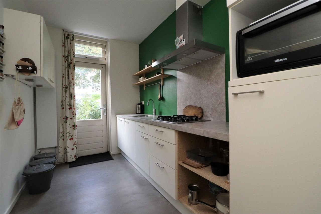 4-bedroom family home in Heusdenhout - Image 4