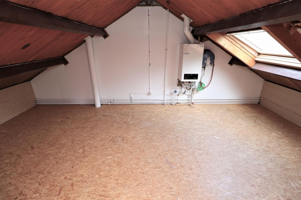 4-bedroom family home in Heusdenhout - Image 17