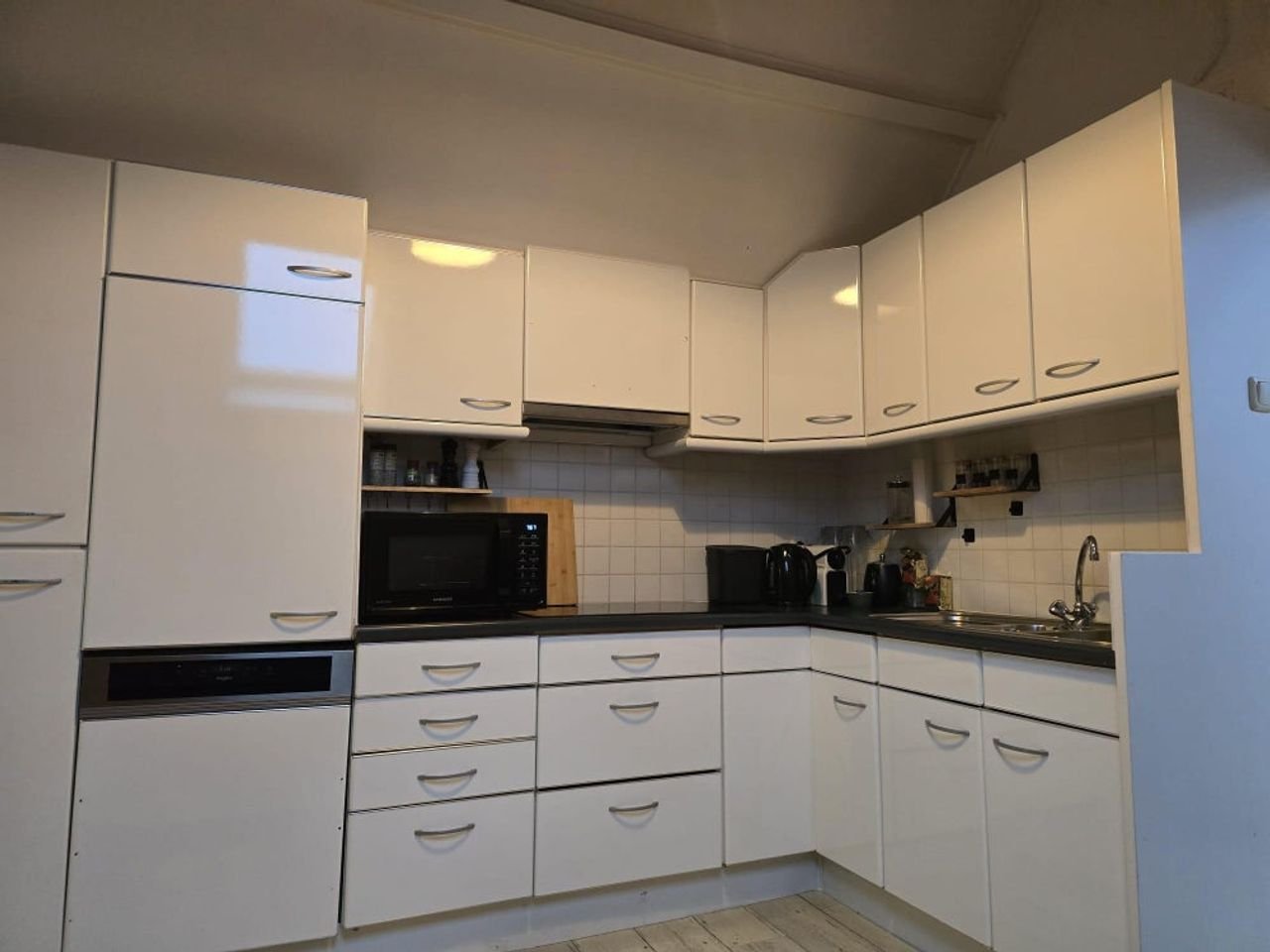 Gemeubileerd appartement met dakterras in Goirle - Afbeelding 9