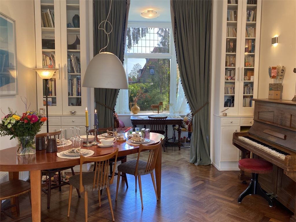 Vrijstaande 1906 villa in Het Spiegel - Afbeelding 1