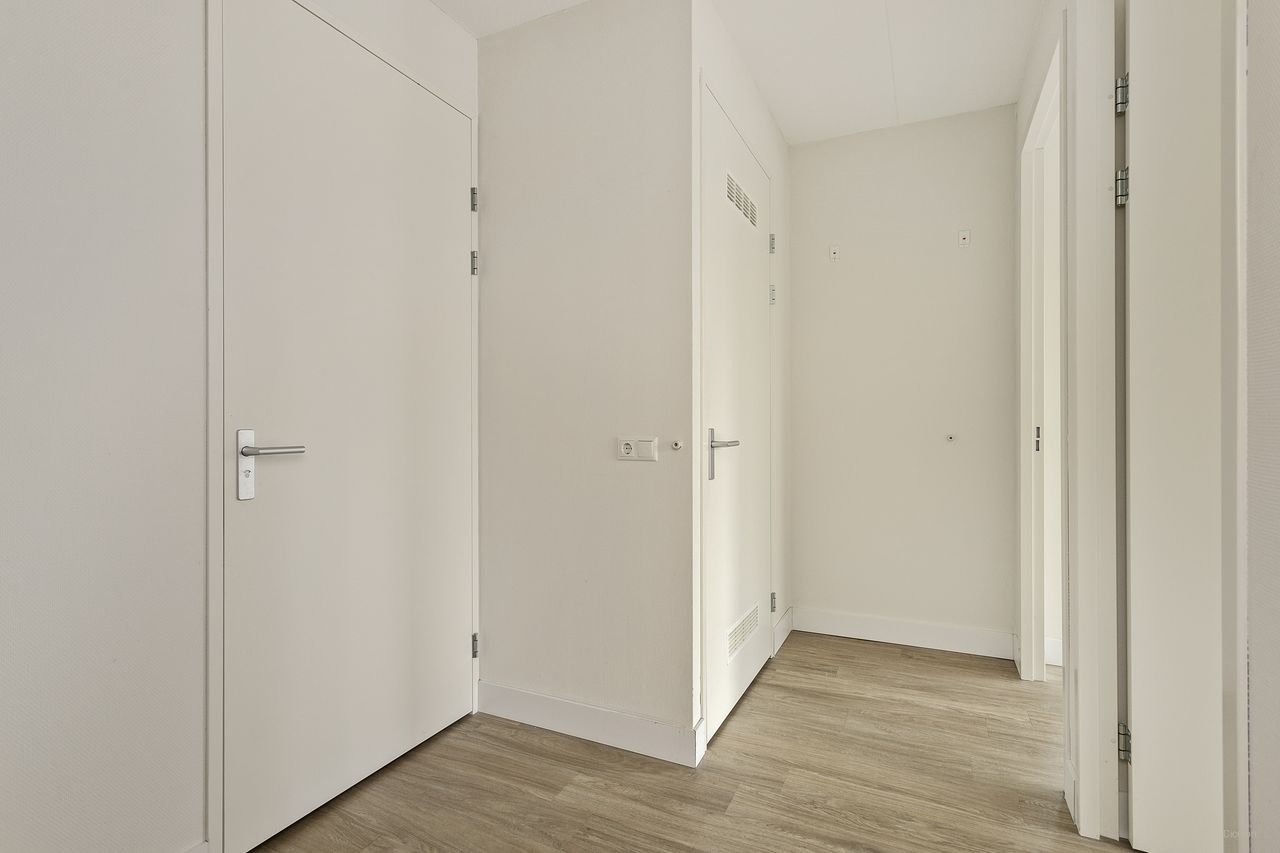 Lichte maisonette met loggia - Afbeelding 7