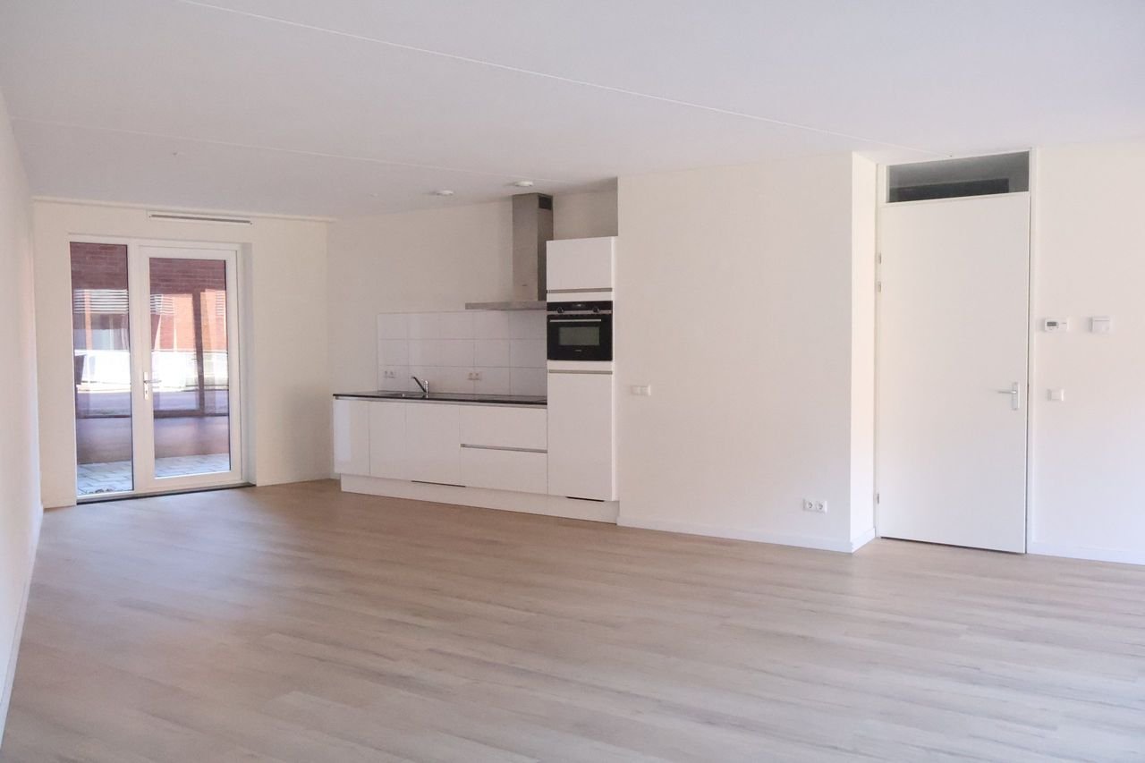Modern 3-kamerappartement met terras in Meerrijk - Afbeelding 2