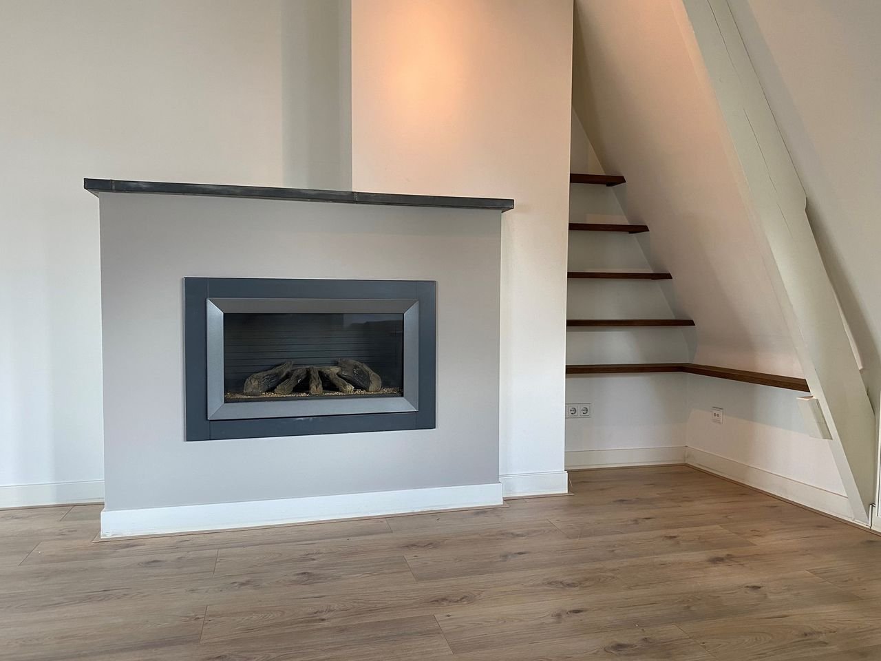 Gemeubileerde loft met dakterras - Afbeelding 7