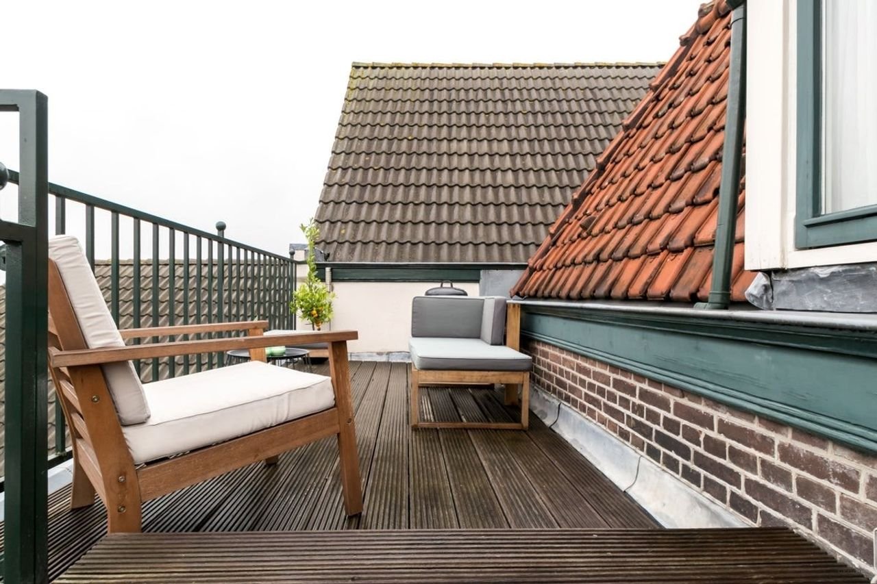 Gemeubileerde loft met dakterras - Afbeelding 17