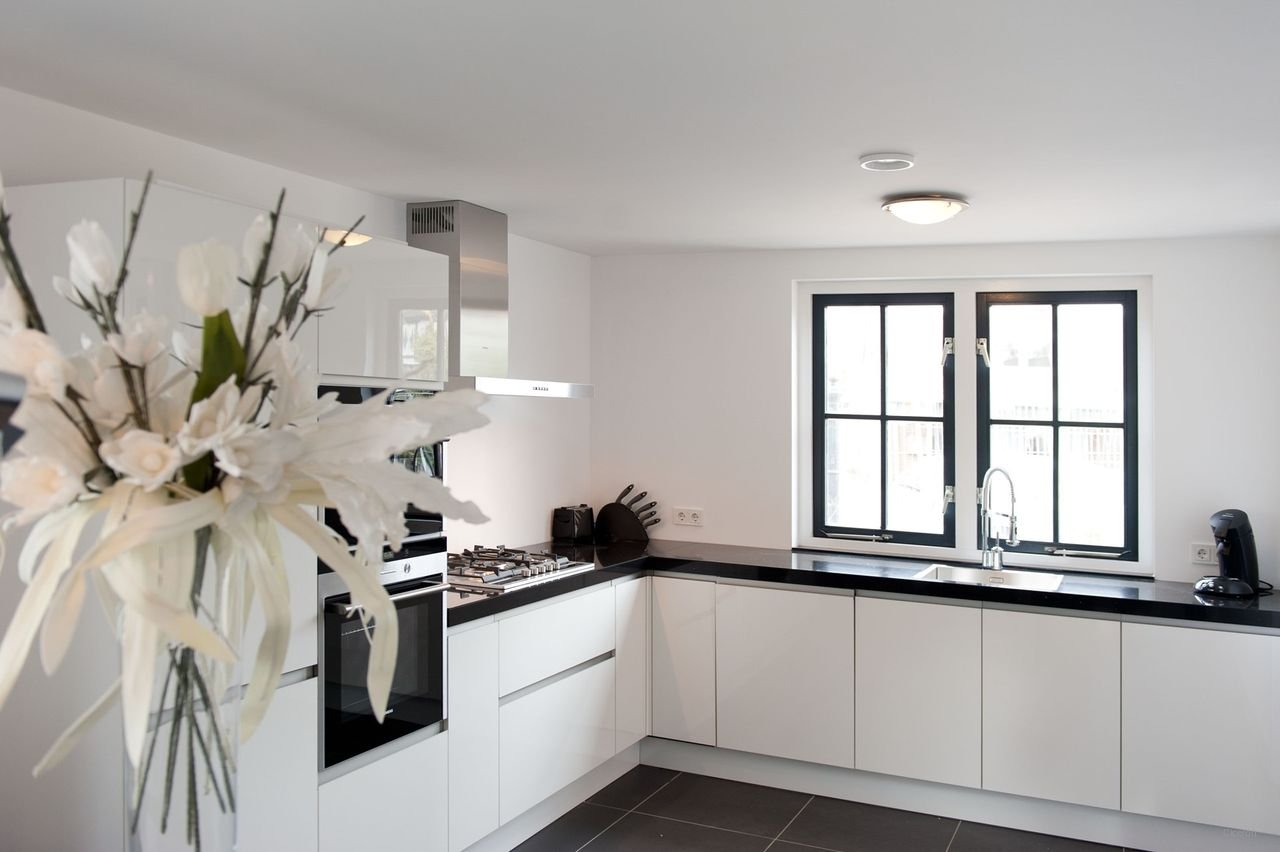 Herenhuis aan het water met eigen steiger - Afbeelding 8