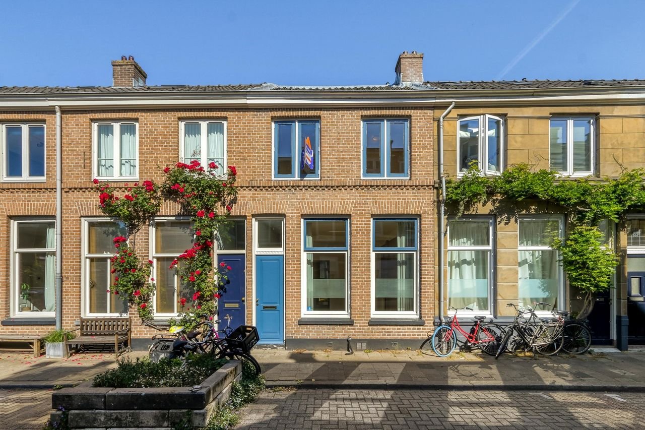 Woning met balkon bij Wilhelminapark - Afbeelding 1