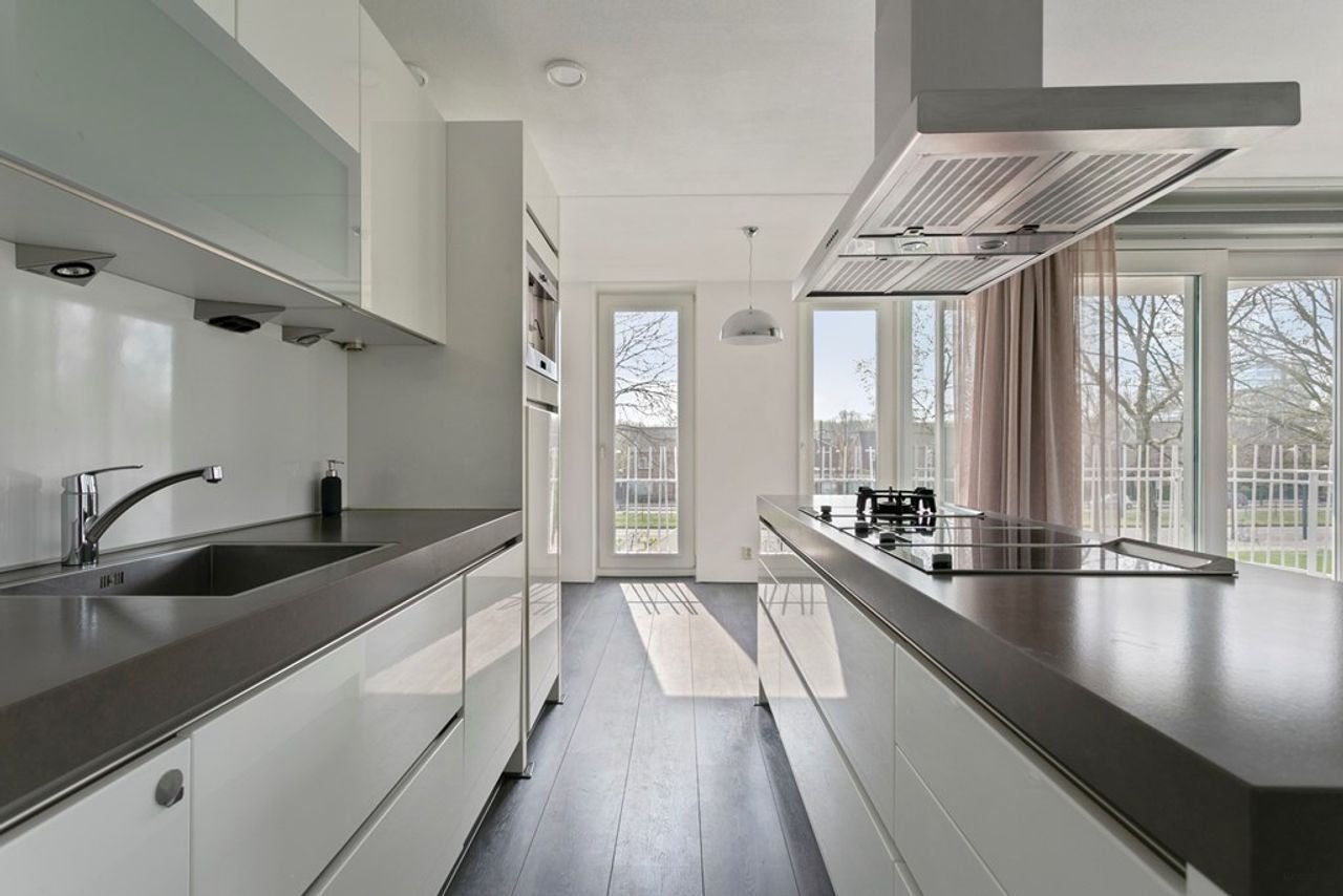 Modern wonen met luxe kookeiland - Afbeelding 4