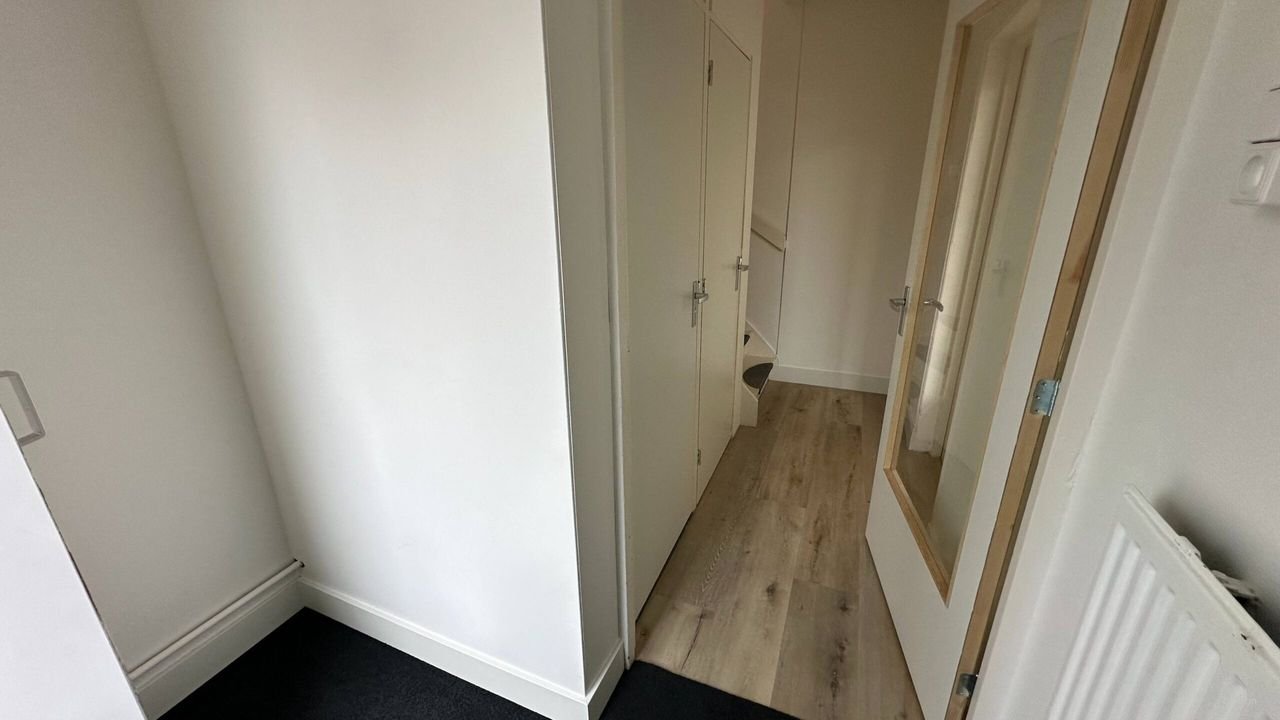 Gezinswoning met 4 slaapkamers - Afbeelding 4