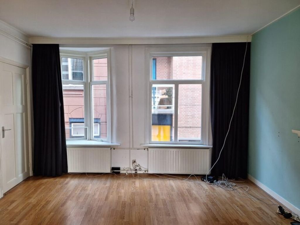 Bergen op Zoom City Centre: Ideal for Sharers - Image 2