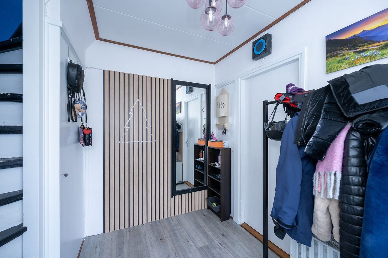 Lichte hoekwoning met tuin in Tolsteeg - Afbeelding 2