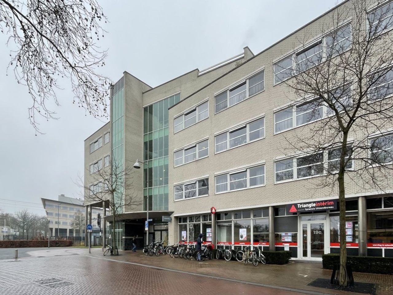 Moderne studio met gym in hartje Apeldoorn - Afbeelding 1
