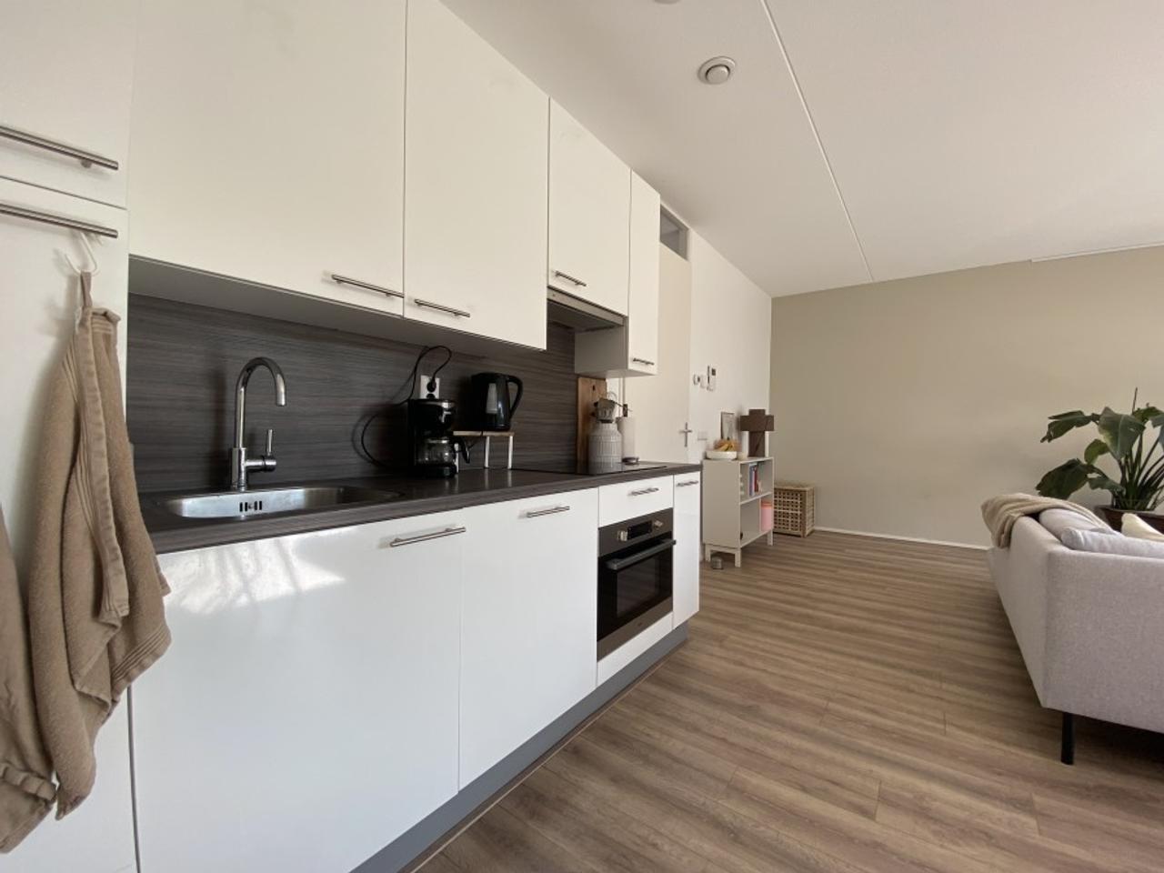 3-kamerappartement met balkon en lift - Afbeelding 2