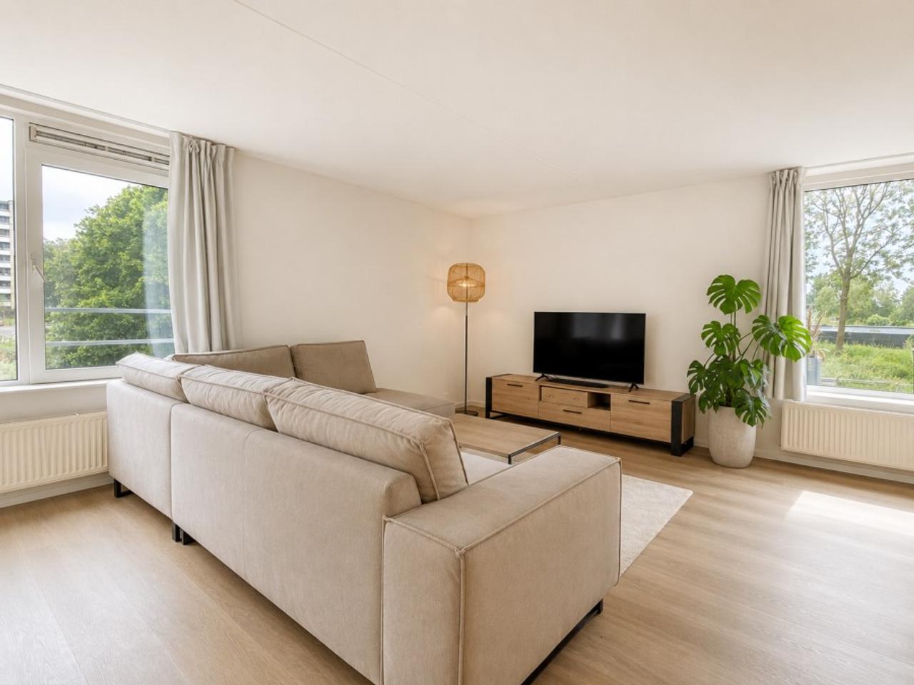 96 m² met balkon in Diemen-Noord - Afbeelding 3