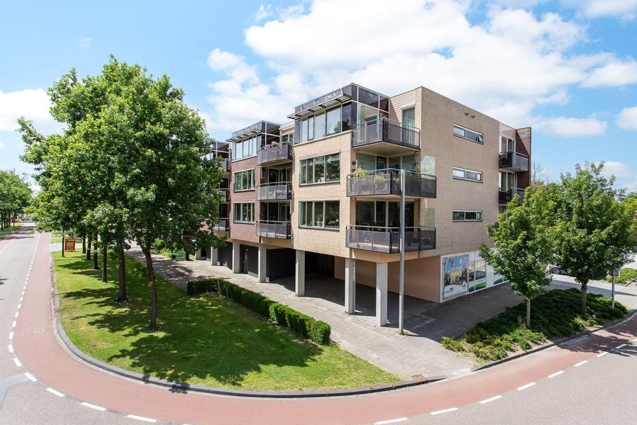 Royaal appartement in hartje Denekamp - Afbeelding 1