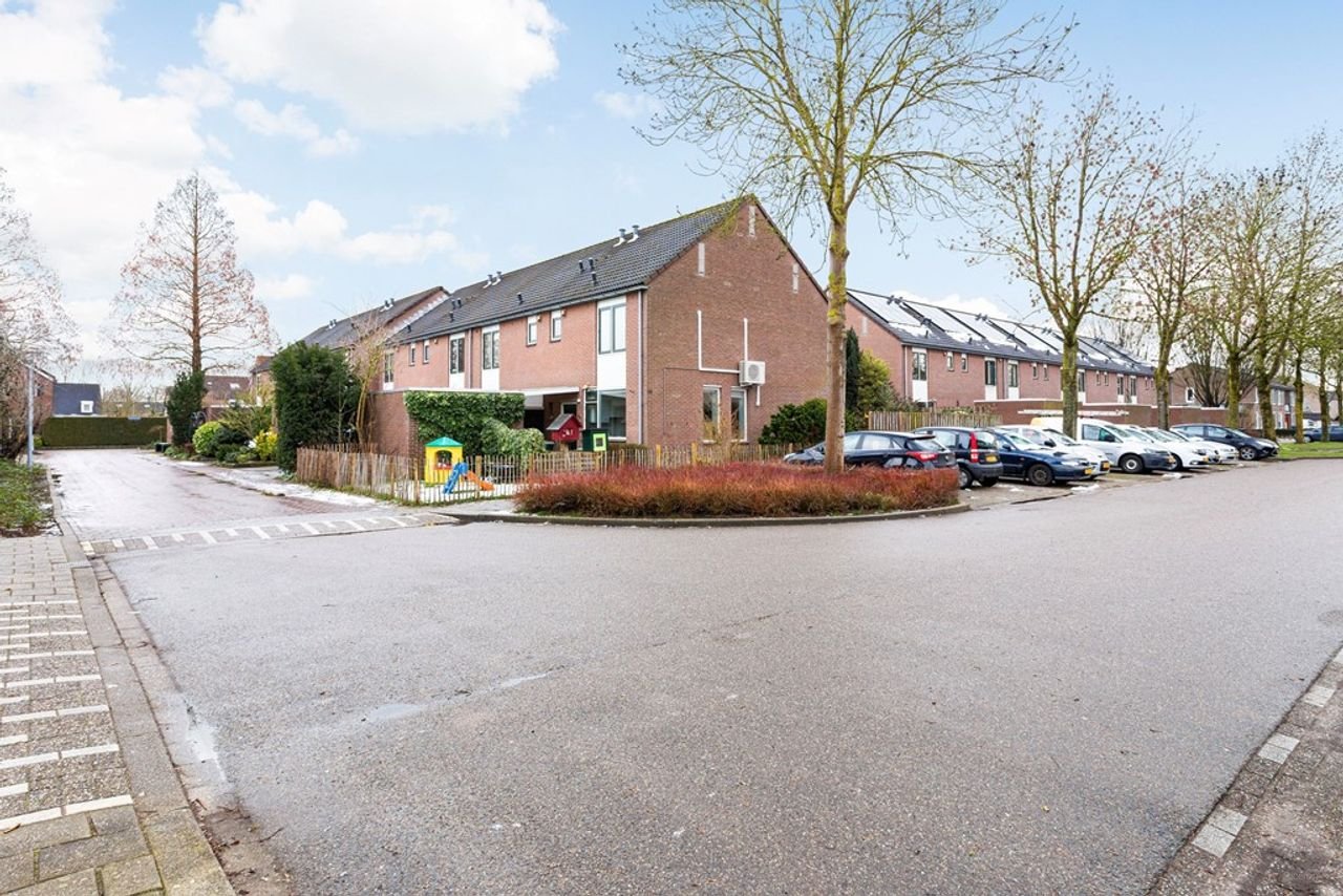 Royaal tijdelijk wonen: 150m² in Zevenaar - Afbeelding 24