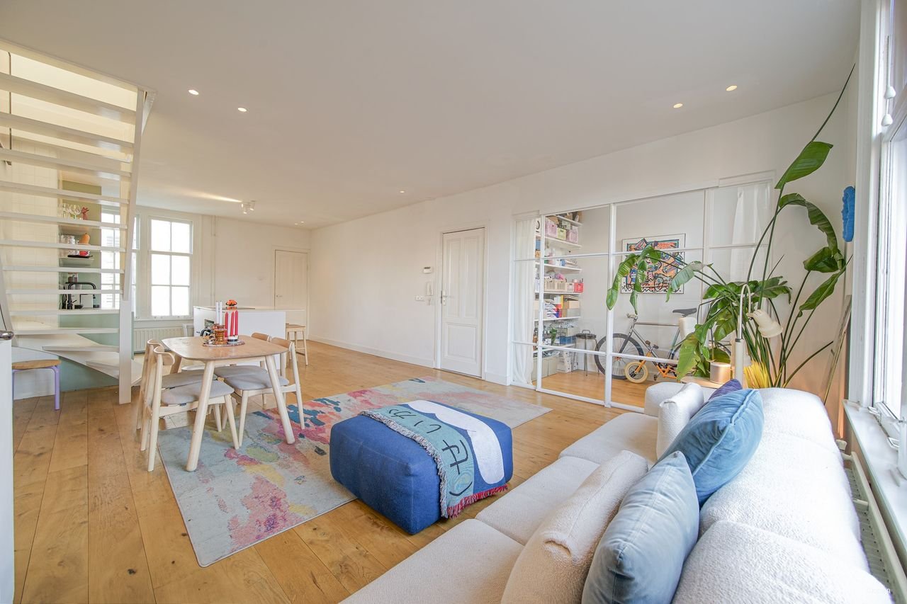 Monumentaal pand met zonnig dakterras - Afbeelding 2