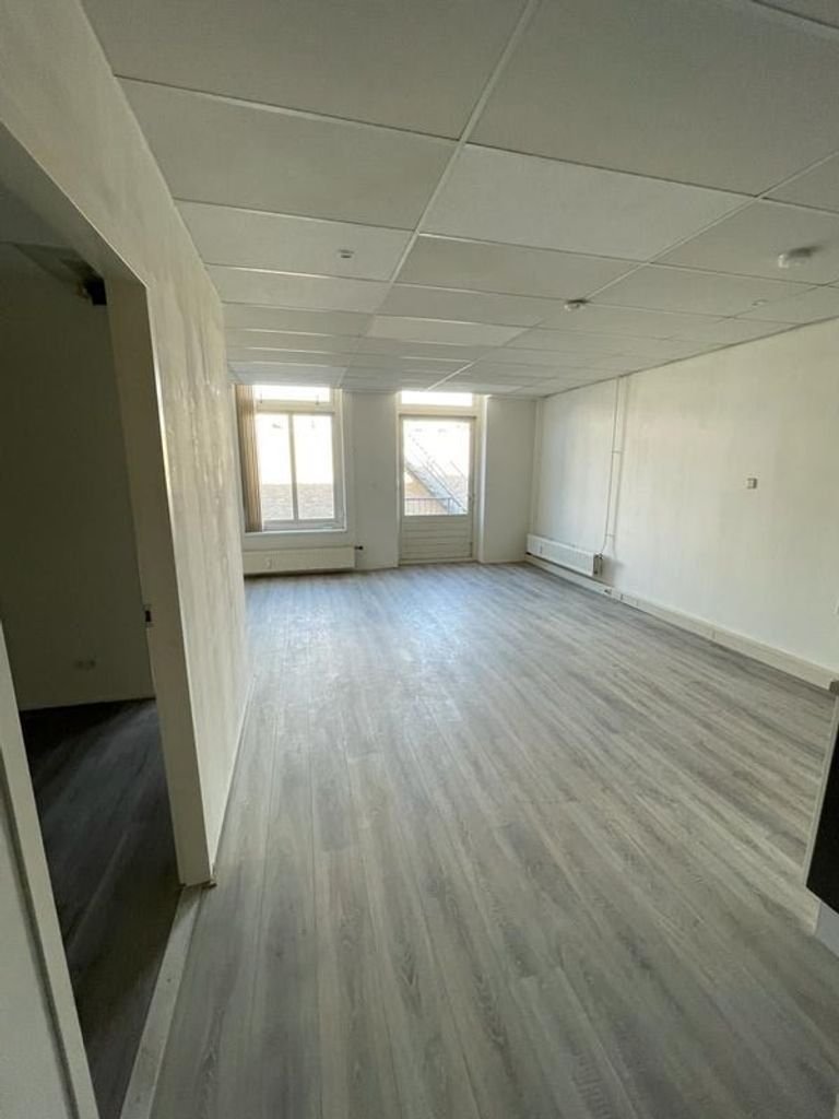 Leeuwarden City Center: 2 bedrooms - Image 2