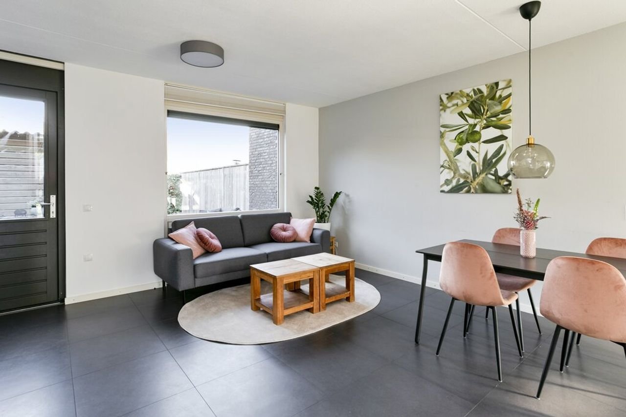 Modern huis met 4 slaapkamers en tuin in Rosmalen - Afbeelding 3